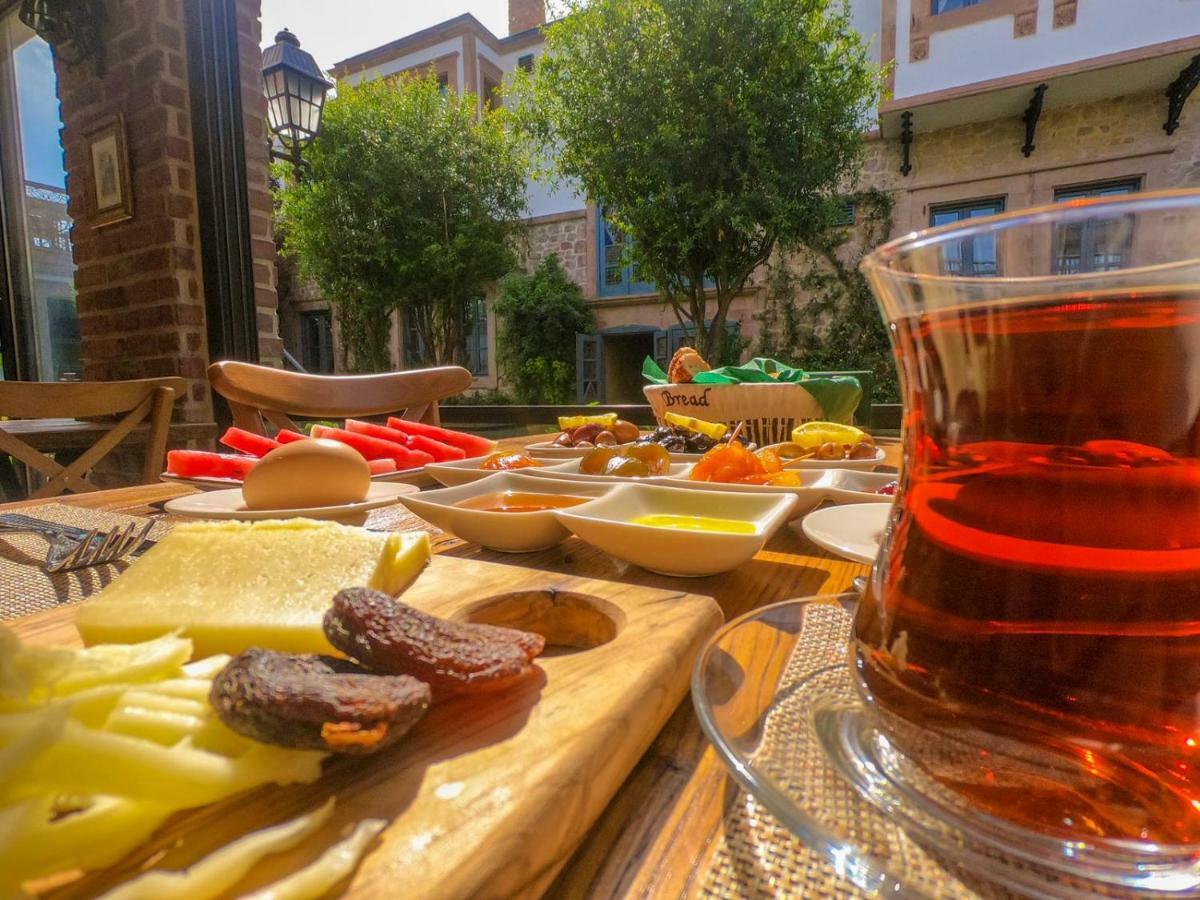 Ziyabey Konagi Hotel Ayvalı Kültér fotó